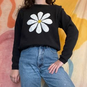 Vintage Daisy sweater